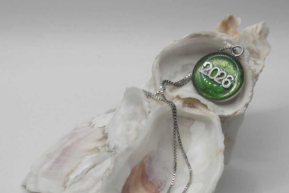 Year Pendant